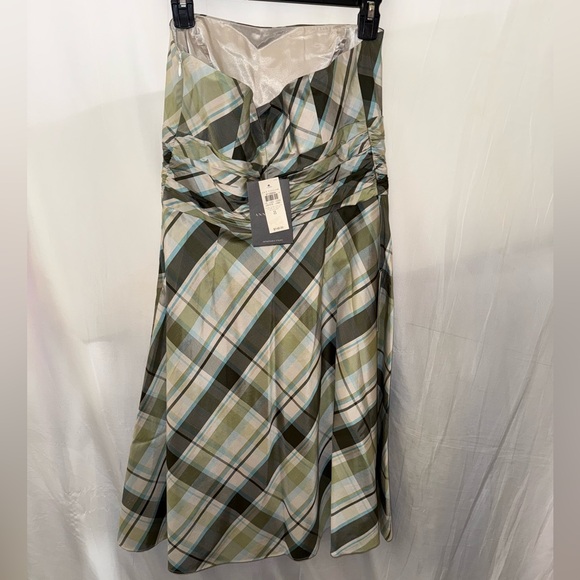 Y2K Ann Taylor Strapless Dress in Green and Cream Plaid - Picture 5 of 10
